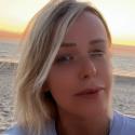 brak_danychh, Female, 40 years old